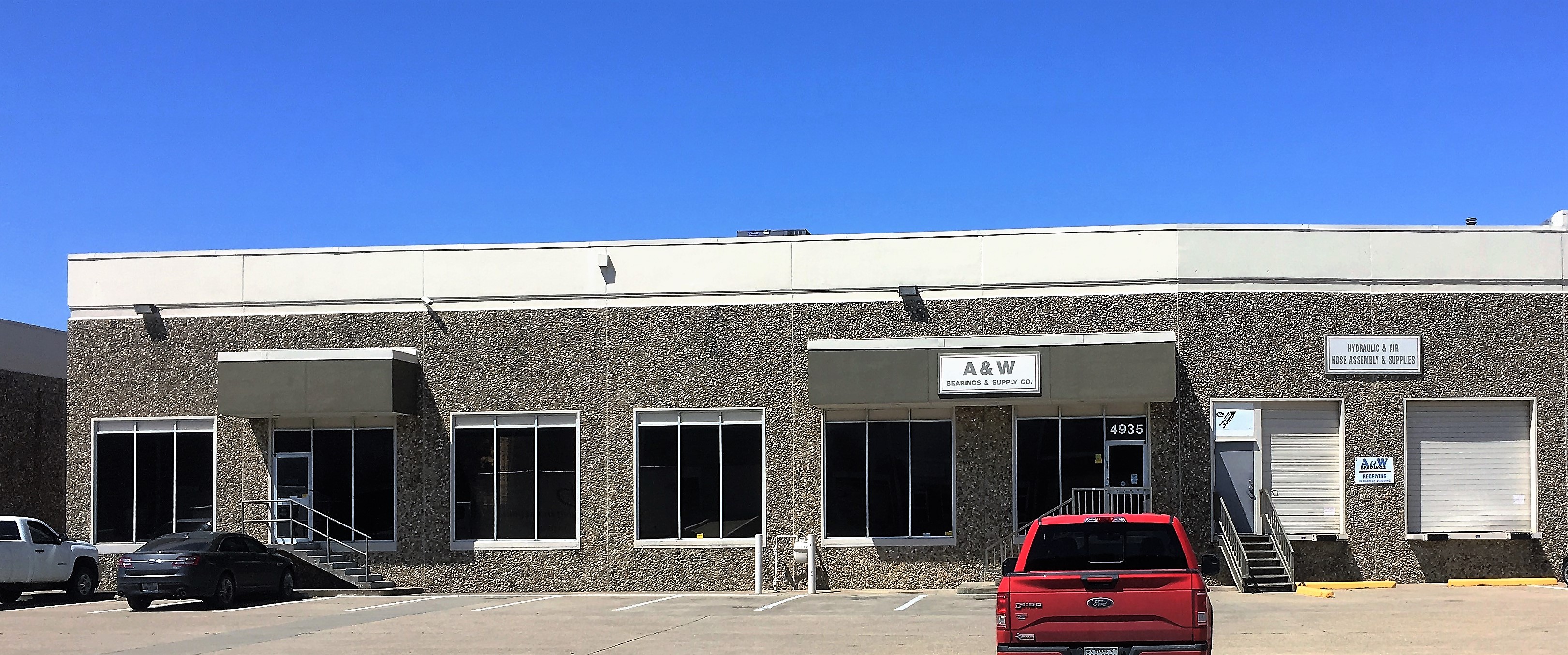 Dallas store front